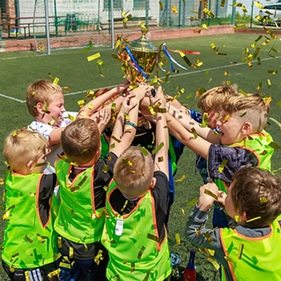 Oslava výhry na turnaji kroužků